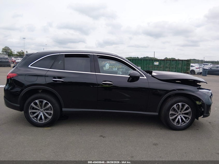 MERCEDES-BENZ GLC 300 - zdjęcie 13