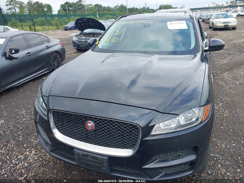 JAGUAR F-PACE - zdjęcie 12