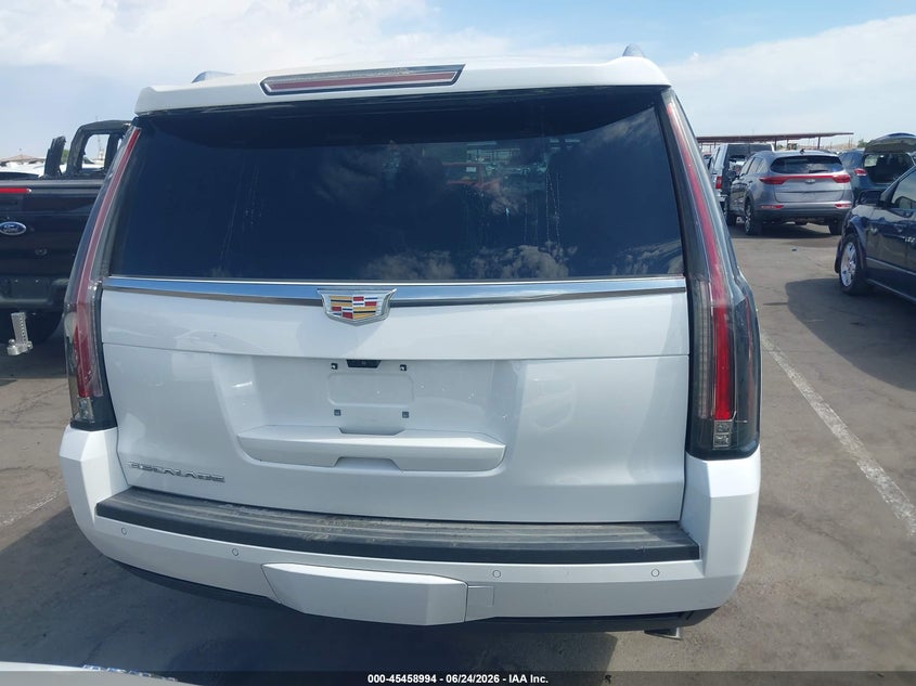 CADILLAC ESCALADE - zdjęcie 17