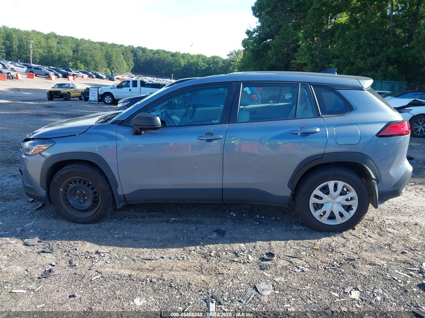 TOYOTA COROLLA CROSS - zdjęcie 14