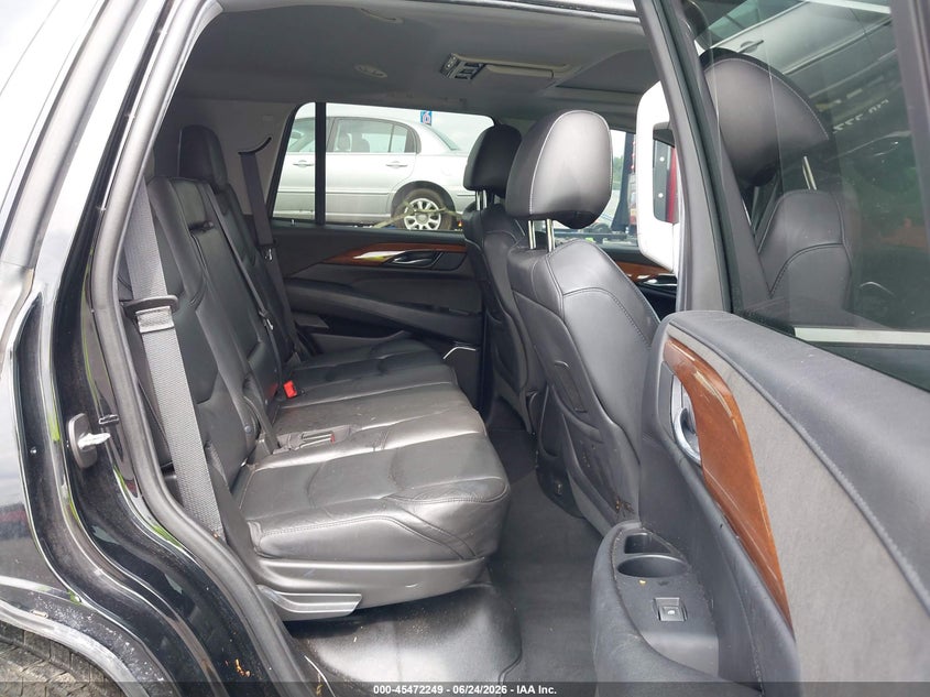 CADILLAC ESCALADE - zdjęcie 7