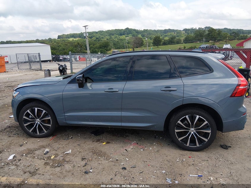 VOLVO XC60 - zdjęcie 14
