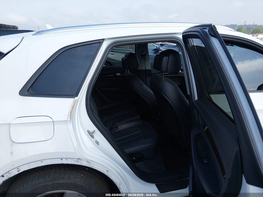 AUDI Q5 - zdjęcie 8