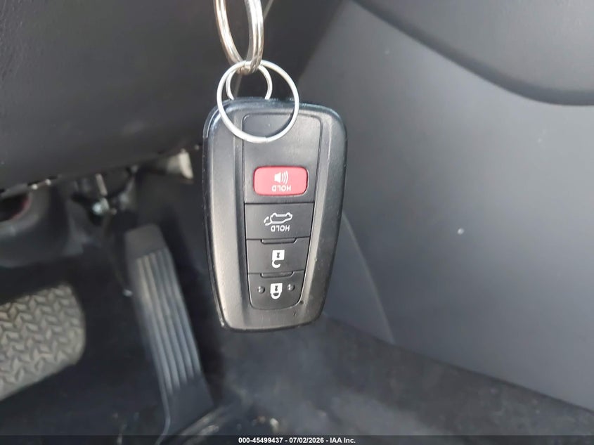 TOYOTA RAV4 HYBRID - zdjęcie 11