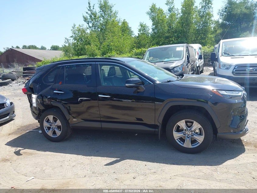 TOYOTA RAV4 HYBRID - zdjęcie 13