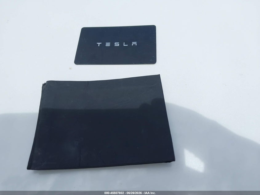 TESLA MODEL Y - zdjęcie 11