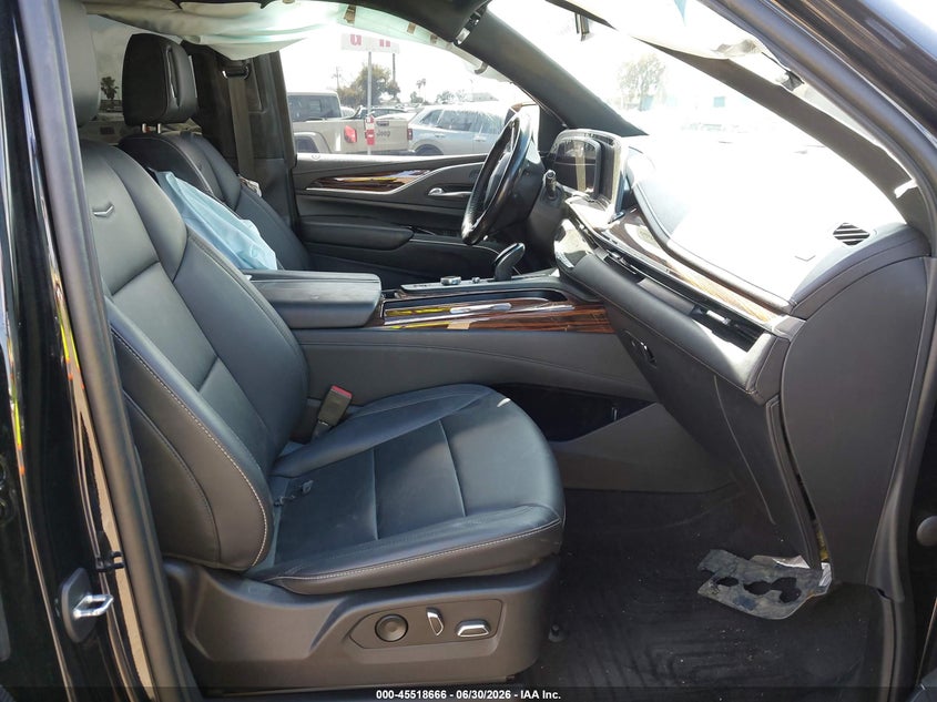 CADILLAC ESCALADE ESV - zdjęcie 5