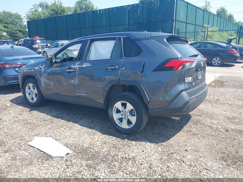TOYOTA RAV4 - zdjęcie 3