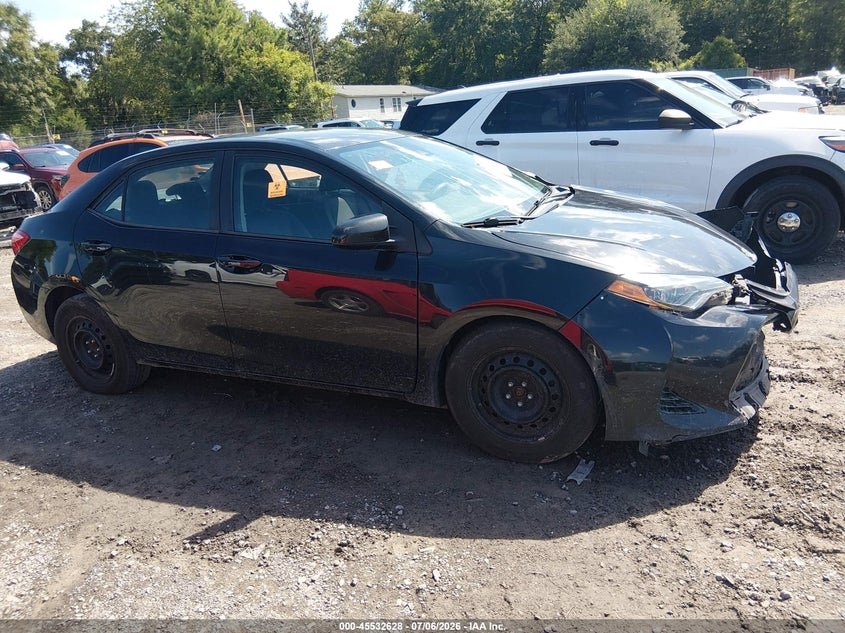 TOYOTA COROLLA - zdjęcie 13