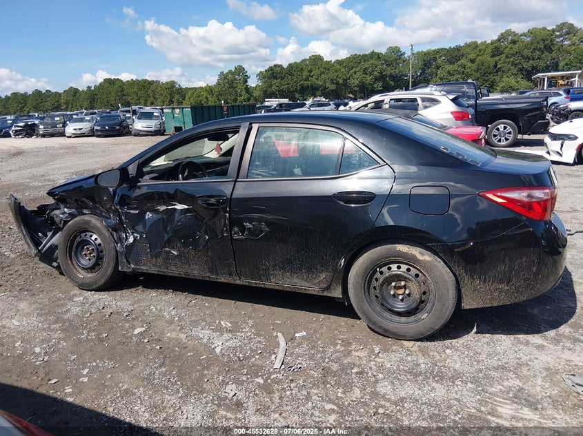 TOYOTA COROLLA - zdjęcie 14