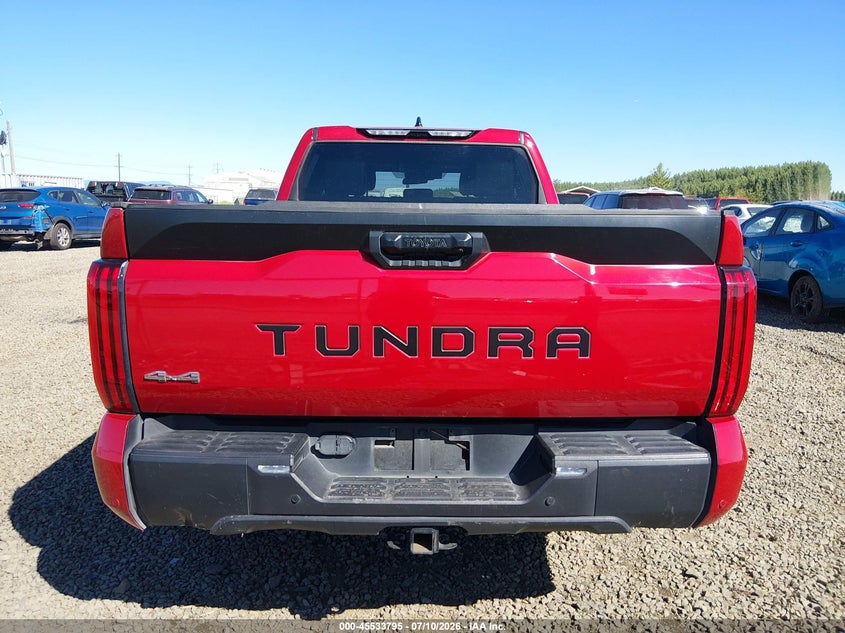 TOYOTA TUNDRA - zdjęcie 17