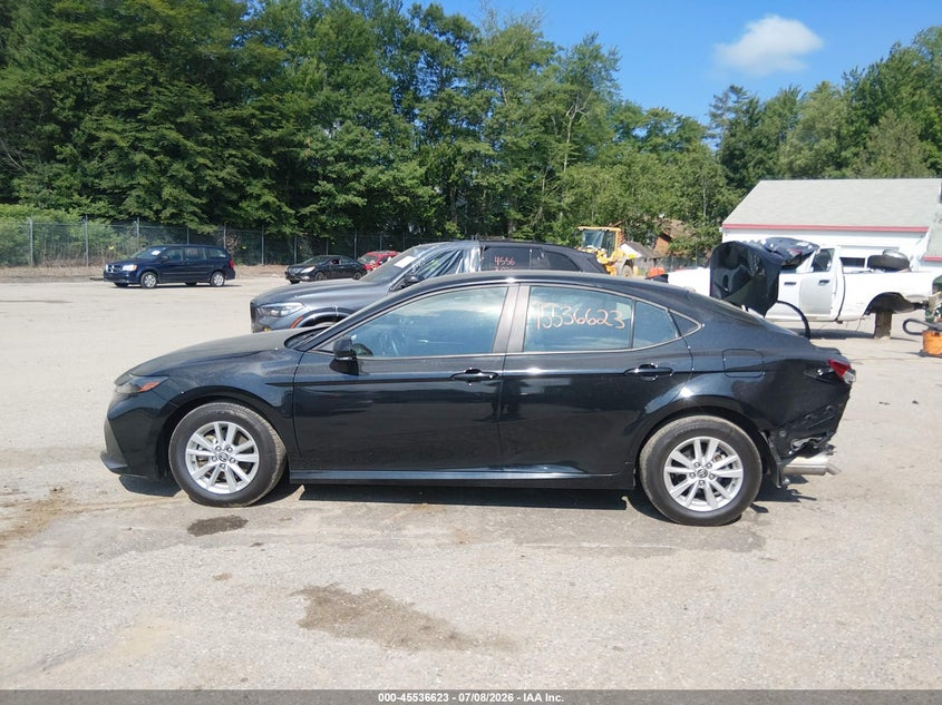 TOYOTA CAMRY - zdjęcie 15