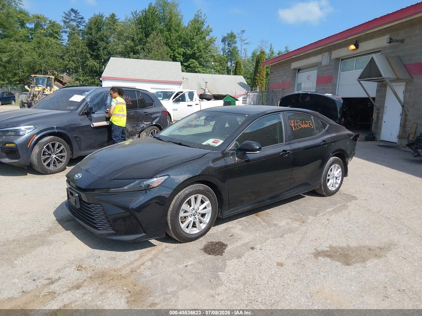 TOYOTA CAMRY - zdjęcie 2