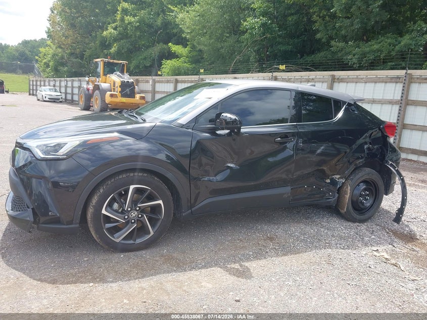 TOYOTA C-HR - zdjęcie 14