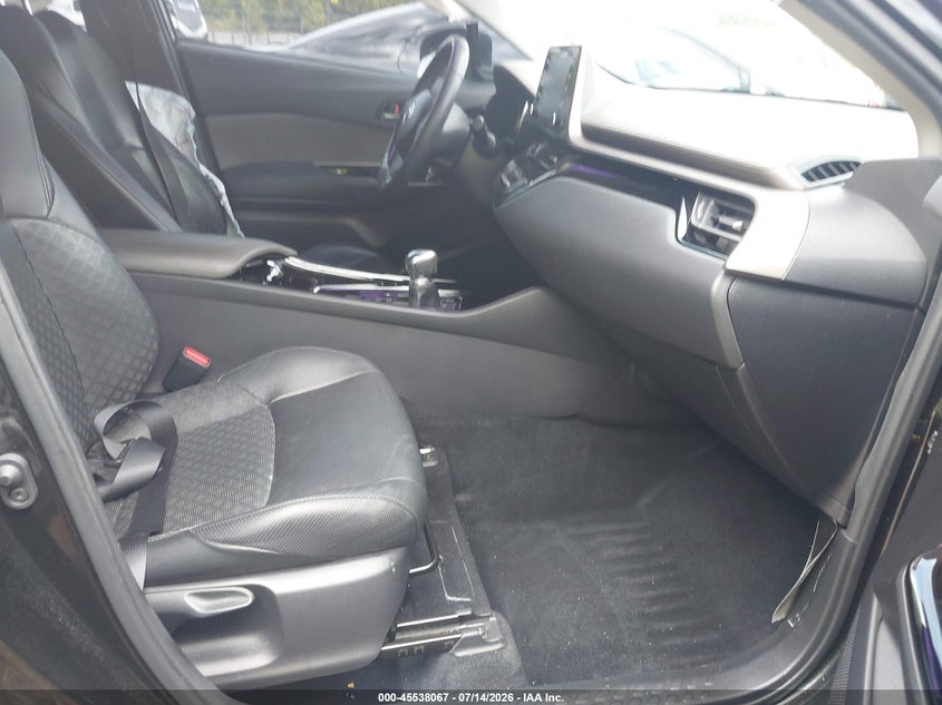 TOYOTA C-HR - zdjęcie 5