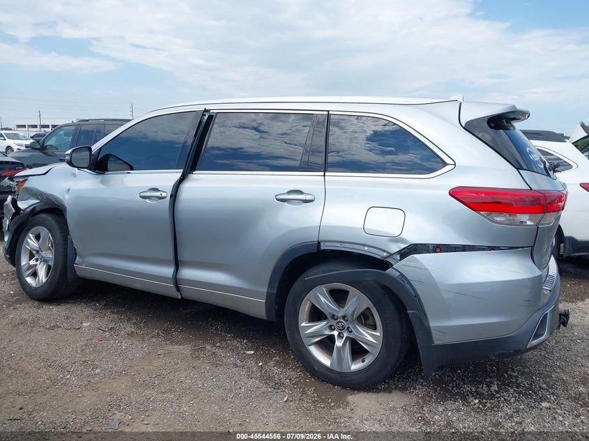 TOYOTA HIGHLANDER - zdjęcie 14