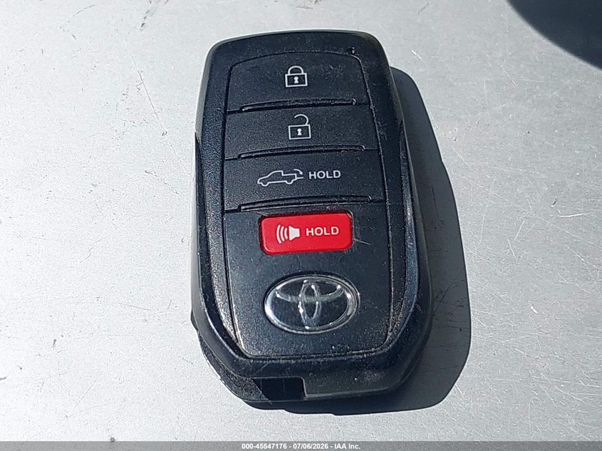 TOYOTA TUNDRA - zdjęcie 11