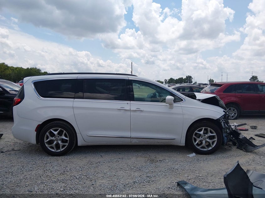 CHRYSLER PACIFICA - zdjecie 13