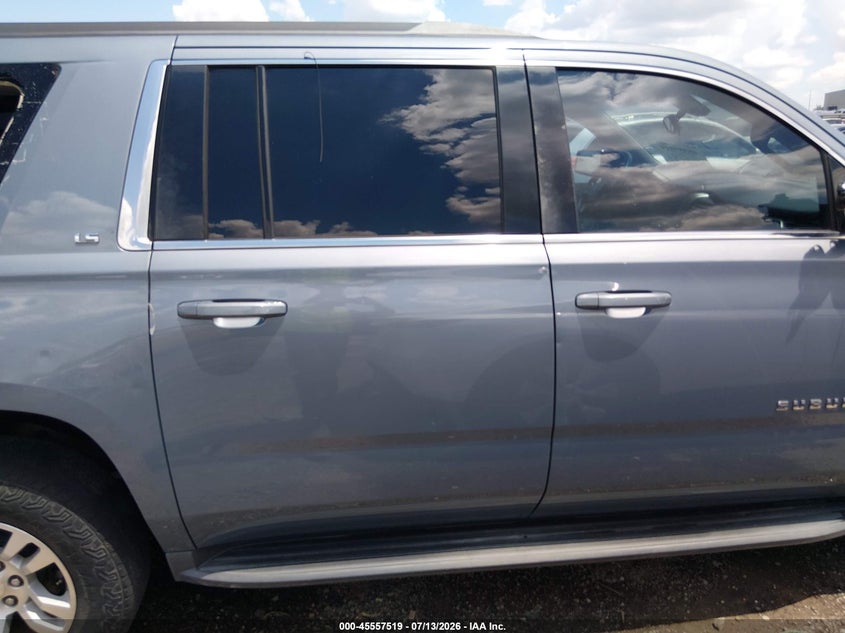 CHEVROLET SUBURBAN - zdjęcie 13