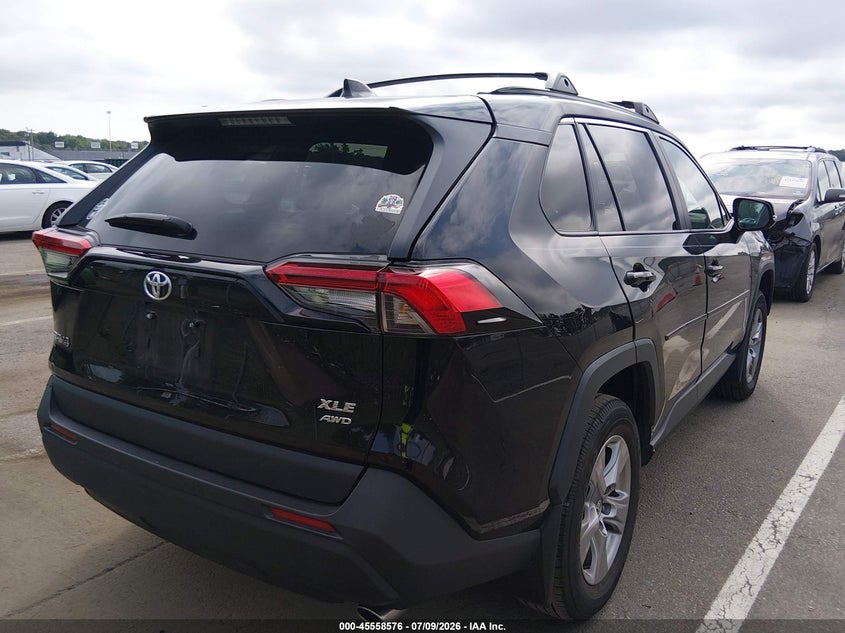 TOYOTA RAV4 - zdjęcie 4