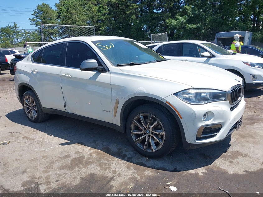 BMW X6 - zdjęcie 6