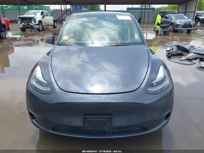 TESLA MODEL Y - zdjęcie 12