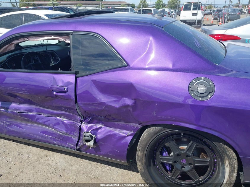 DODGE CHALLENGER - zdjęcie 13