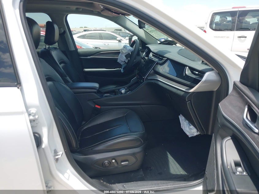 JEEP GRAND CHEROKEE 4XE - zdjęcie 5