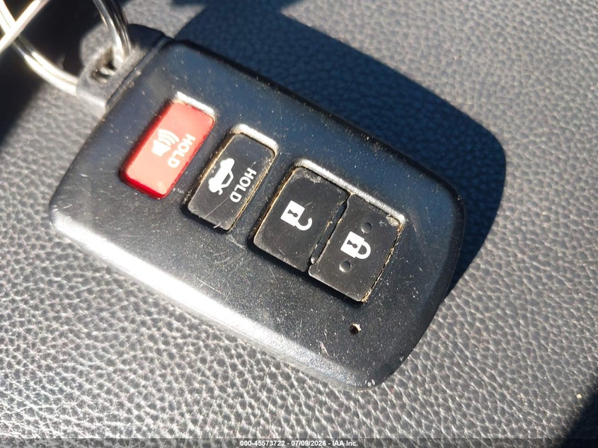 TOYOTA COROLLA - zdjęcie 11