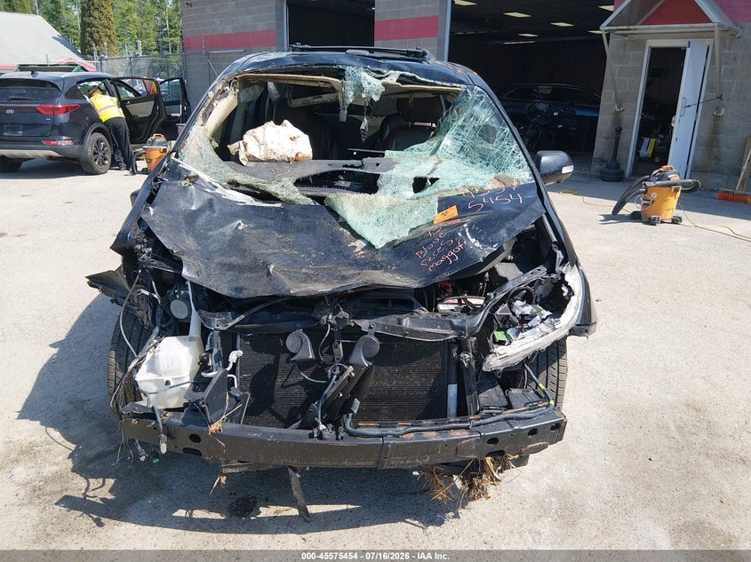 TOYOTA SIENNA - zdjęcie 6