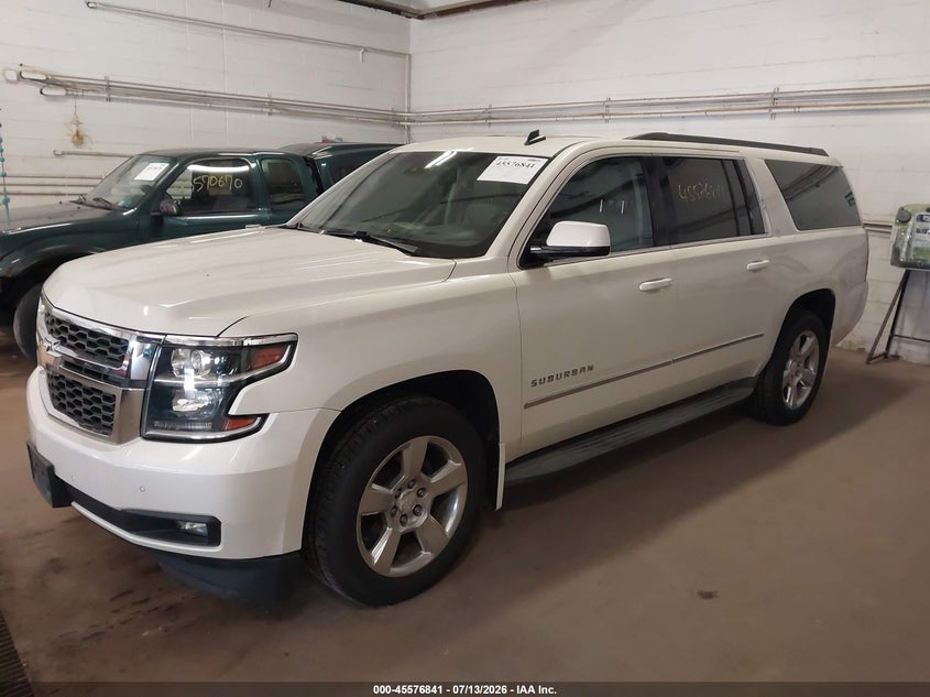 CHEVROLET SUBURBAN - zdjęcie 2