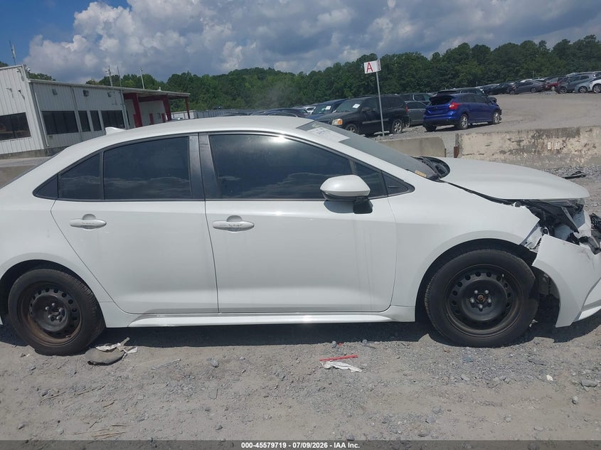 TOYOTA COROLLA - zdjęcie 13
