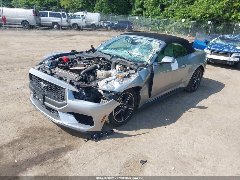 FORD MUSTANG - zdjęcie 2