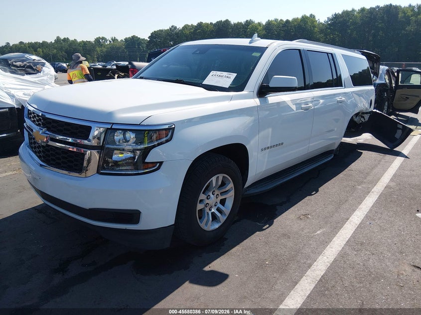 CHEVROLET SUBURBAN - zdjęcie 2