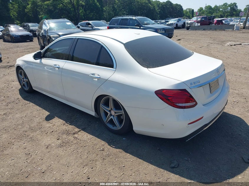 MERCEDES-BENZ E 300 - zdjęcie 3
