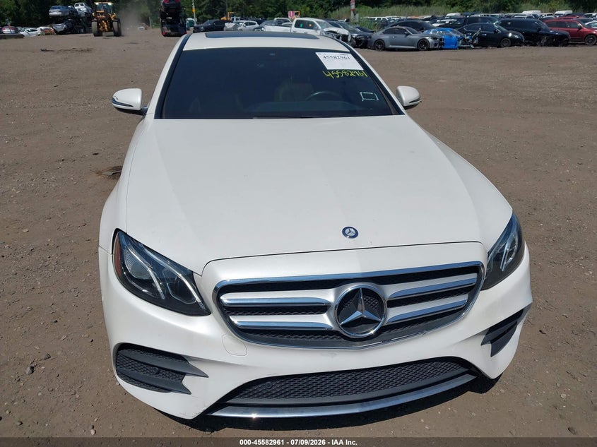 MERCEDES-BENZ E 300 - zdjęcie 6