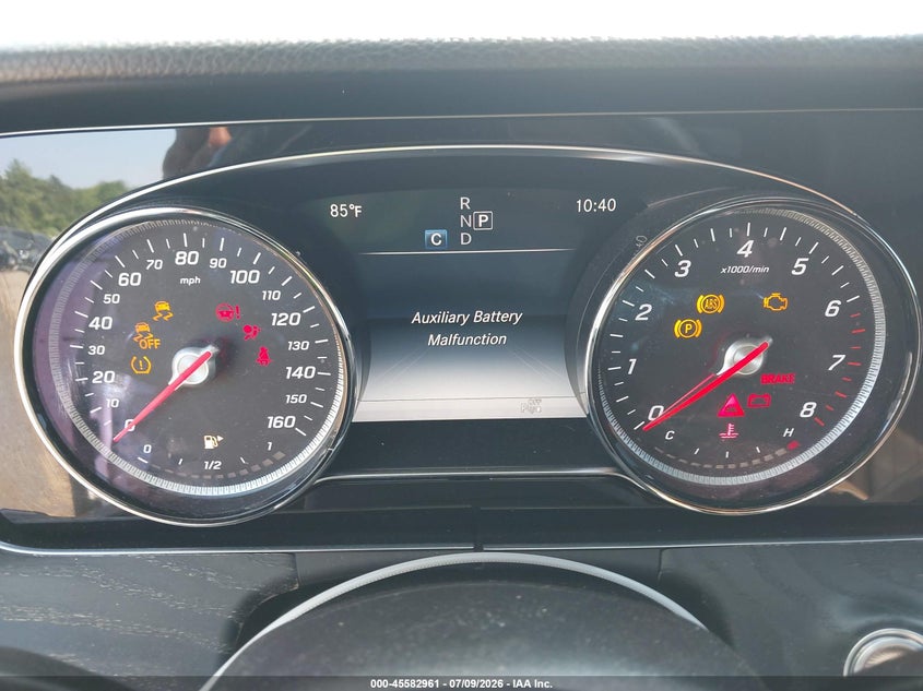 MERCEDES-BENZ E 300 - zdjęcie 7
