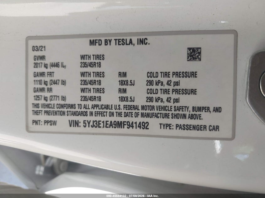 TESLA MODEL 3 - zdjęcie 9