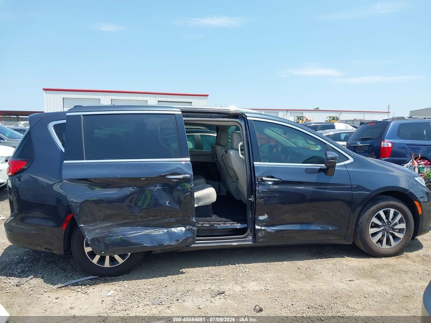 CHRYSLER PACIFICA - zdjęcie 13