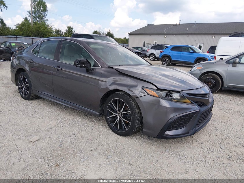 TOYOTA CAMRY - zdjęcie 1