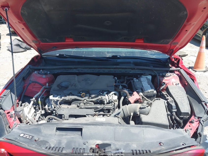 TOYOTA CAMRY - zdjęcie 10