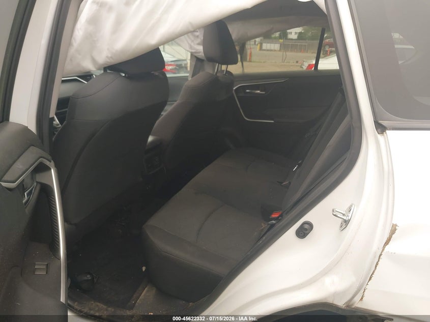 TOYOTA RAV4 - zdjęcie 8