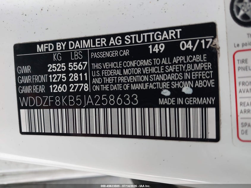 MERCEDES-BENZ AMG E 63 - zdjęcie 9