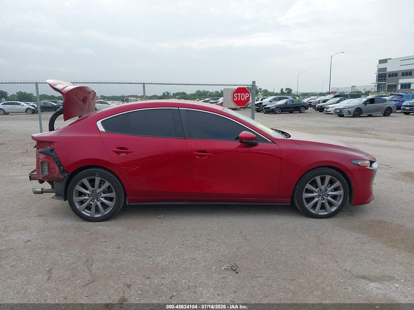 MAZDA MAZDA3 - zdjęcie 13