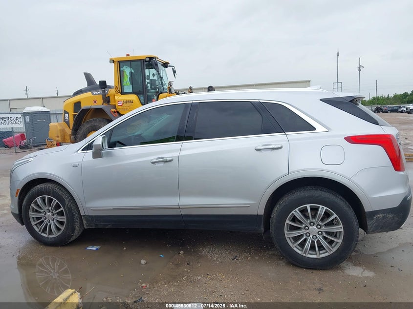 CADILLAC XT5 - zdjęcie 14