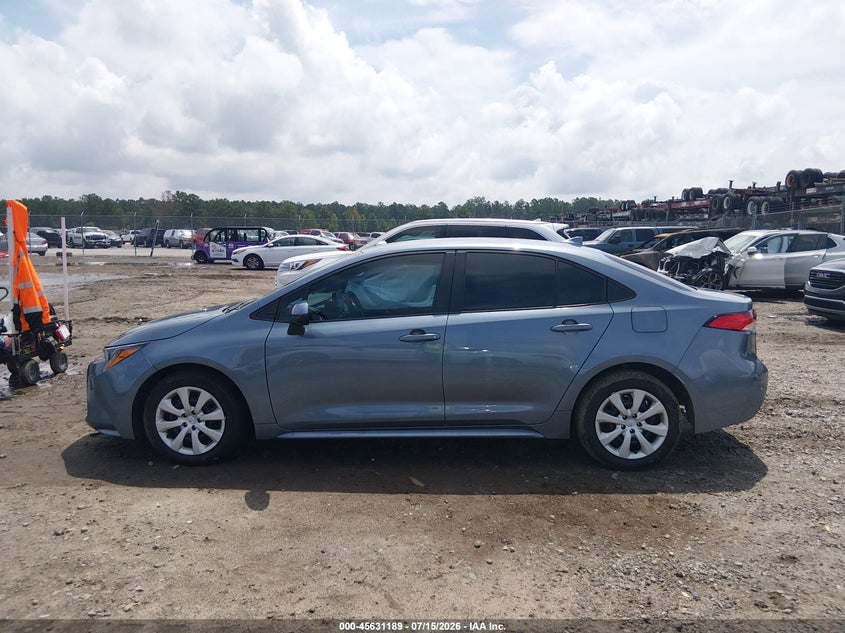 TOYOTA COROLLA - zdjęcie 14