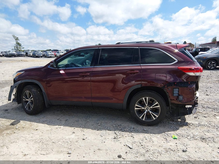 TOYOTA HIGHLANDER - zdjęcie 15
