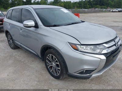 2016 Mitsubishi Outlander SE