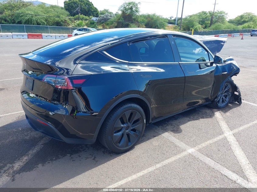 TESLA MODEL Y - zdjęcie 4