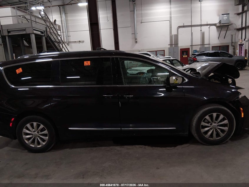 CHRYSLER PACIFICA - zdjęcie 13